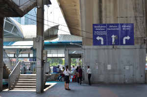 central pier entry bangkok